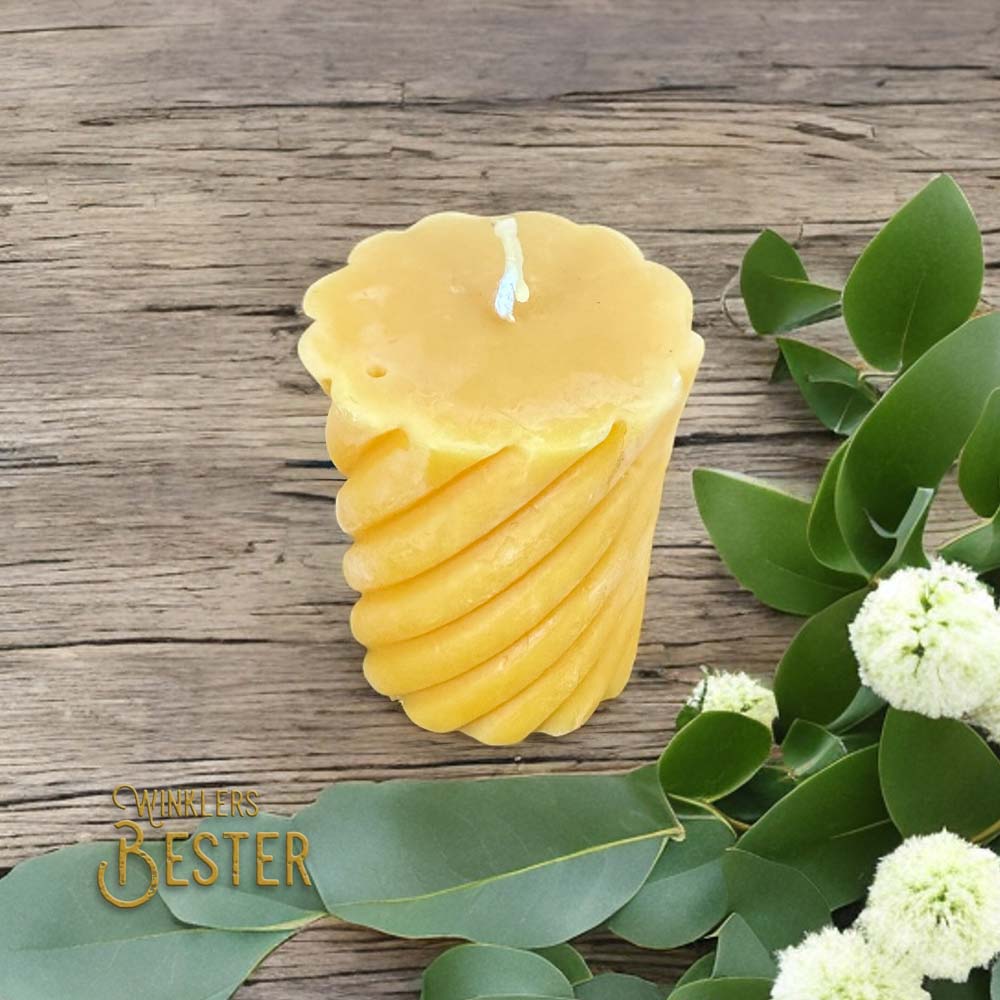 Stumpenkerze fein gedreht